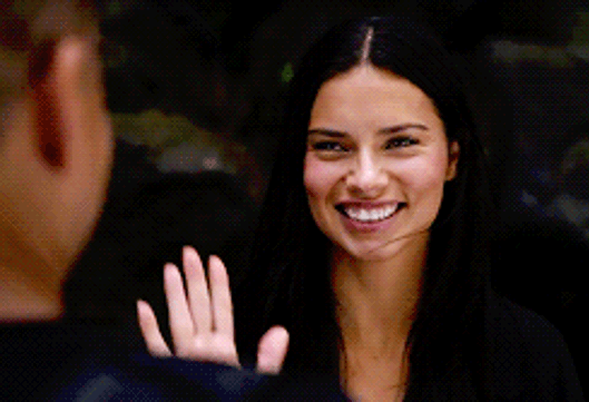 AFay2p64E9C_RRe6Qy-I81k3ll4y4_EdhMPpr9lOESejiyqqWx1NEw==.gif