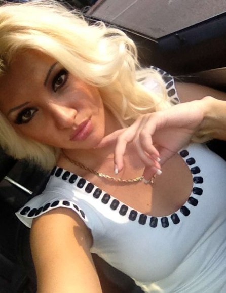 Scammer With Photos of Olga Voronina -sy5iIeuRJoUgPuc9IfbWR832Ny4cm3kp70ly_oRhgmMxMlfuqEKQ5ns1GPeZWUf